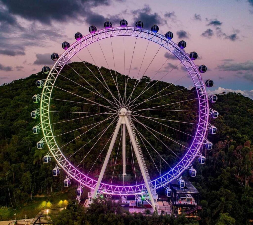 Roda gigante em Balneário Camboriú