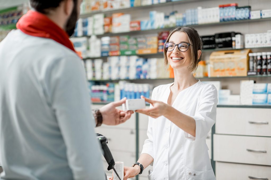 comprando em farmacia em balneario camboriu