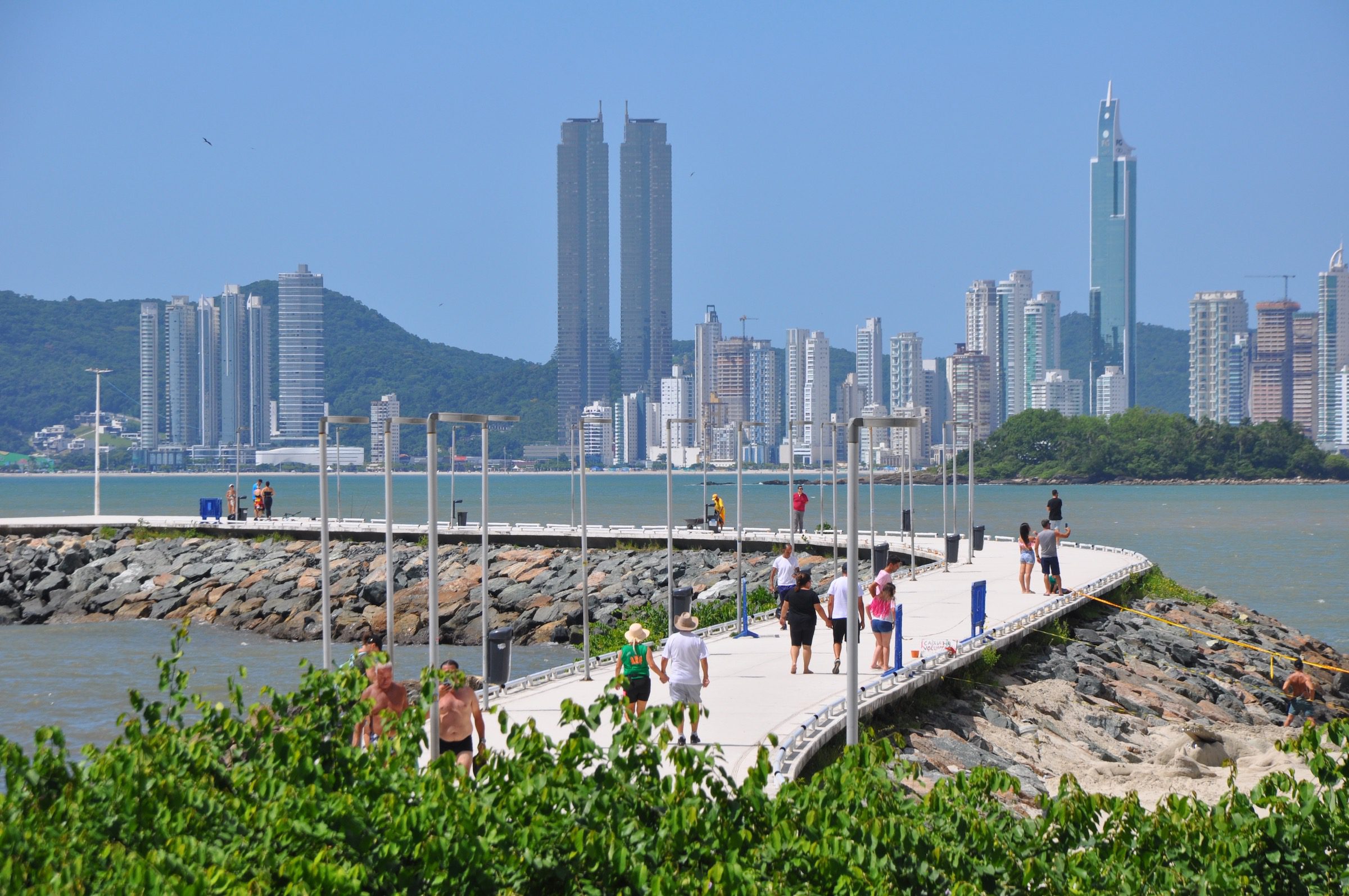 verão em balneário camboriú