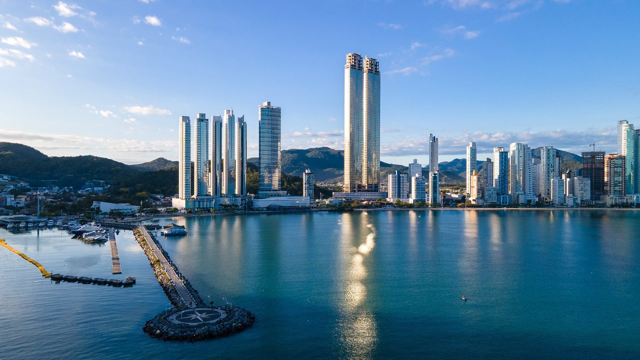 Porque Balneário Camboriú é tão caro