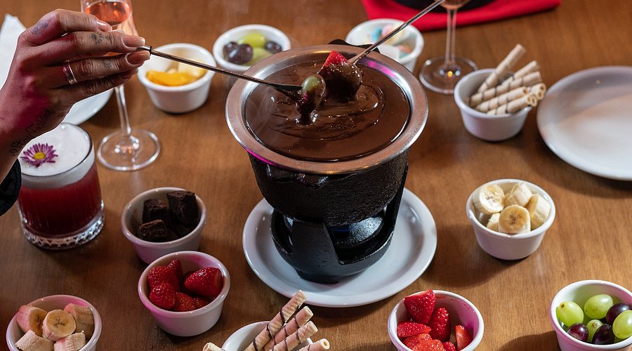 Lugares para comer fondue em Balneário Camboriú 1 00