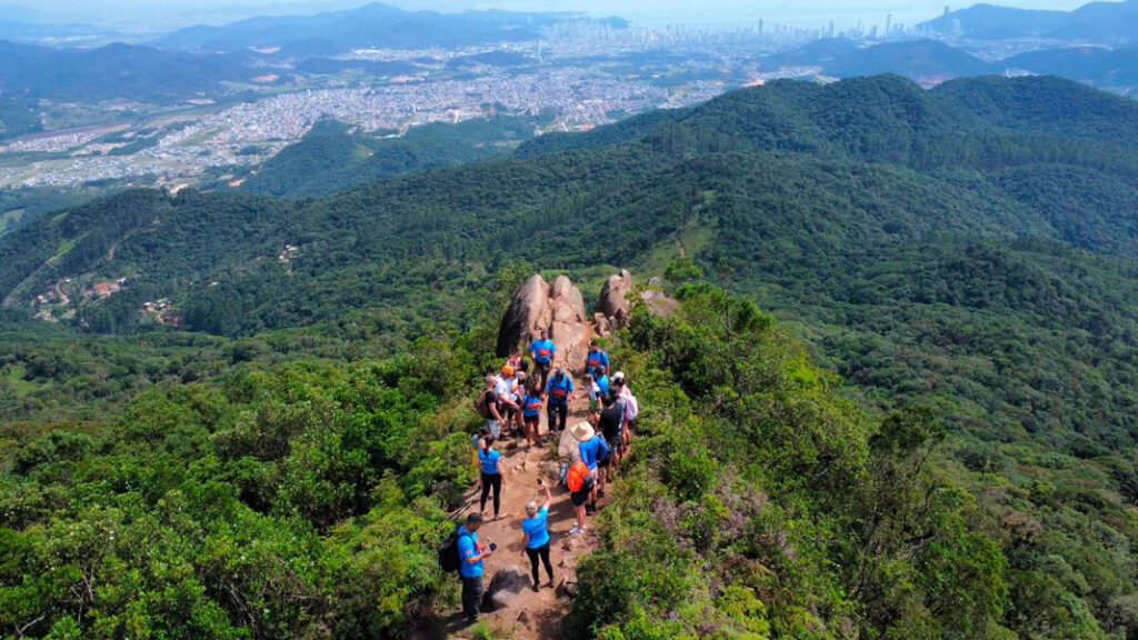 Maior trilha de Camboriú – A Trilha do Pico da Pedra 6 pico30jan