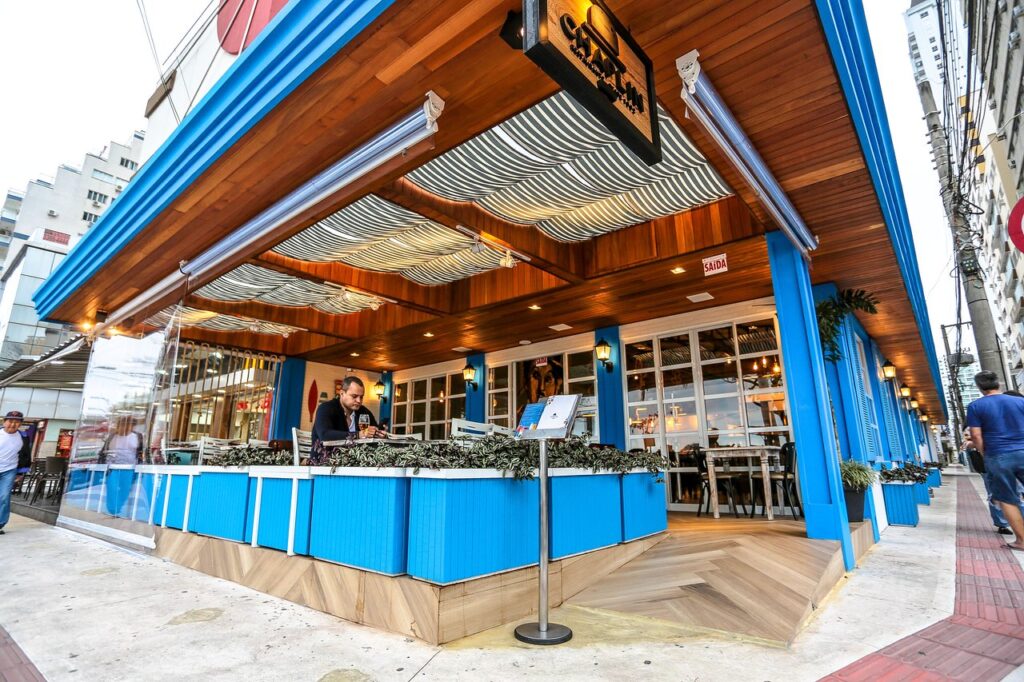 Baladas e pubs aquecidos em Balneário Camboriú 1 fachada do restaurante