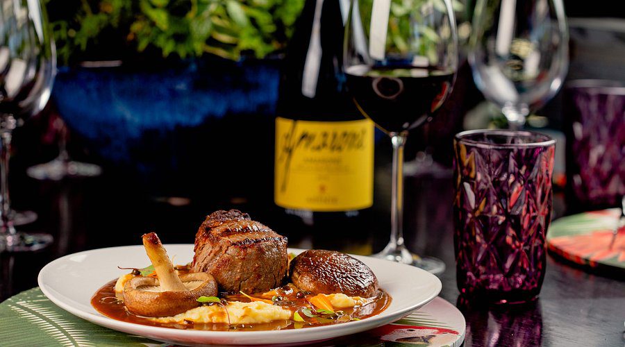 Restaurantes bem avaliados na Avenida Atlântica em BC(2025) 2 harmonize seus melhores