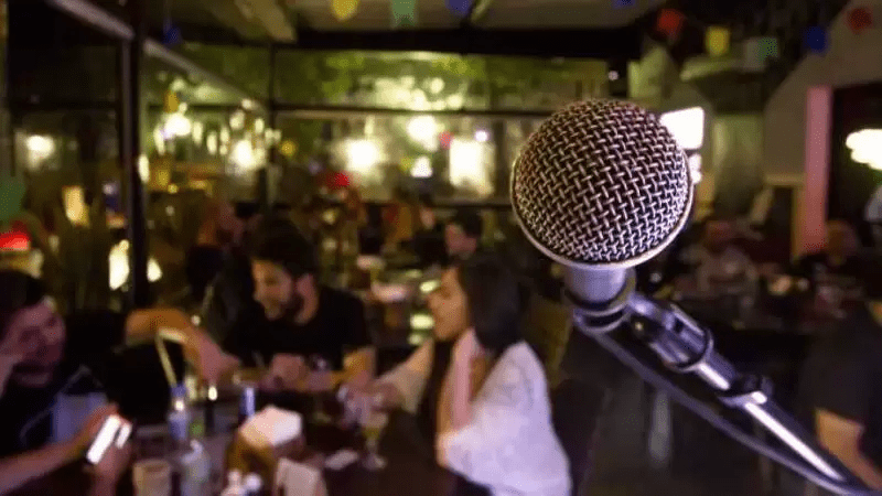 Os 5 Melhores Bares em Balneário Camboriú com Música Ao Vivo: Onde a Diversão Nunca Acaba! 6 image 157