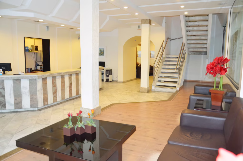 8 Hotéis em Balneário Camboriú com diárias até R$250 com café da manhã 4 54352c68.jpg