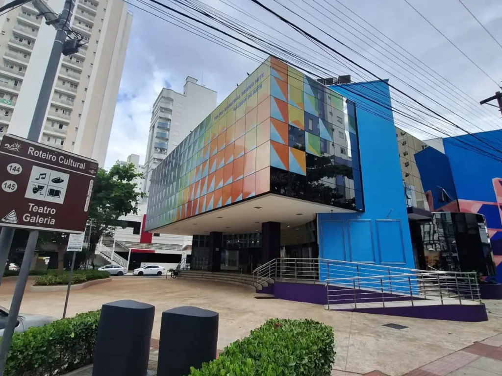 Teatro Municipal Bruno Nitz divulga programação de agosto com espetáculos, oficinas e atrações gratuitas 3 Teatro Bruno Nitz