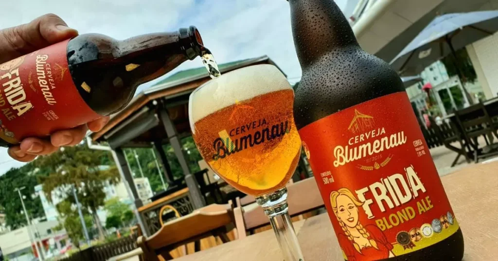Tour cervejeiro em Blumenau: 6 cervejarias artesanais e bares imperdíveis 4 cervejaria blumenau anuncia chegada de novo gestor comercial e consultor capa.jpg