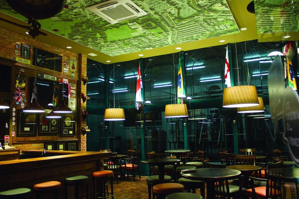 Tour cervejeiro em Blumenau: 6 cervejarias artesanais e bares imperdíveis 2 o pub