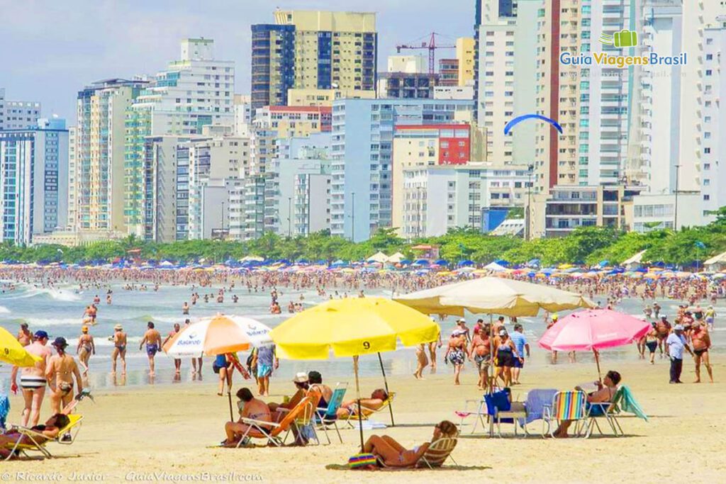 Hotéis até 500 metros da Praia Central em BC 2 pessoas praia central balneario camboriu sc