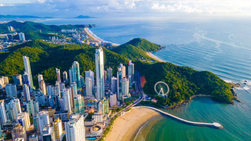 Confira distância de Florianópolis a Balneário Camboriú 1 Como ir de Florianópolis para Balneário Camboriú?