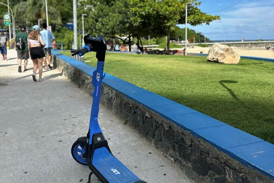 Como andar de patinete elétrico em Balneário Camboriú: valores, cupons e muito mais 1 jet 2 edited