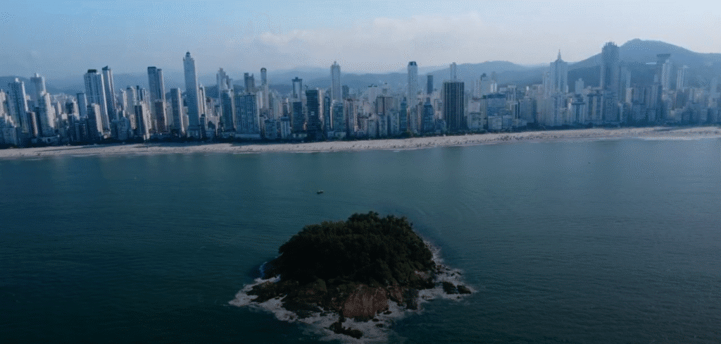 o que fazer em balneário camboriú a noite