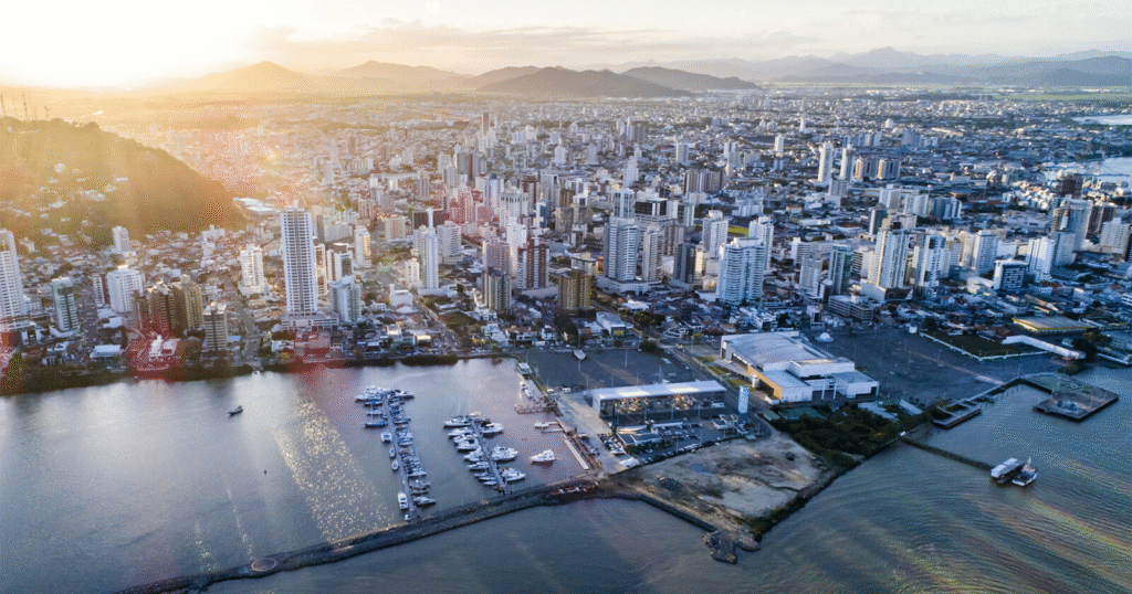 Playas de Itajaí: guía completa para disfrutar de la costa 1 image 93